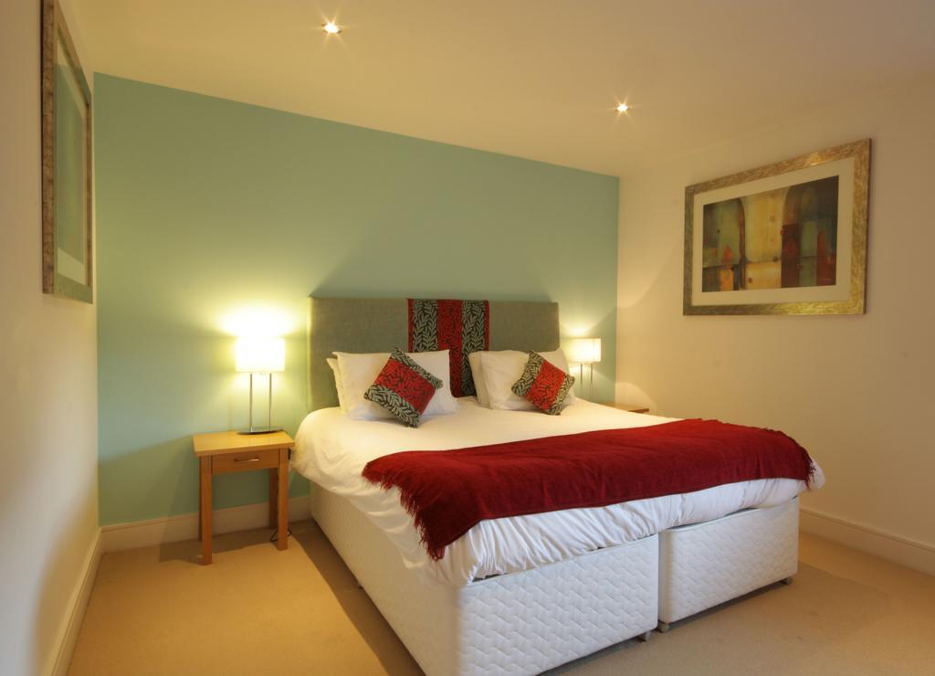 By The Bridge Apartments Inverness Extérieur photo